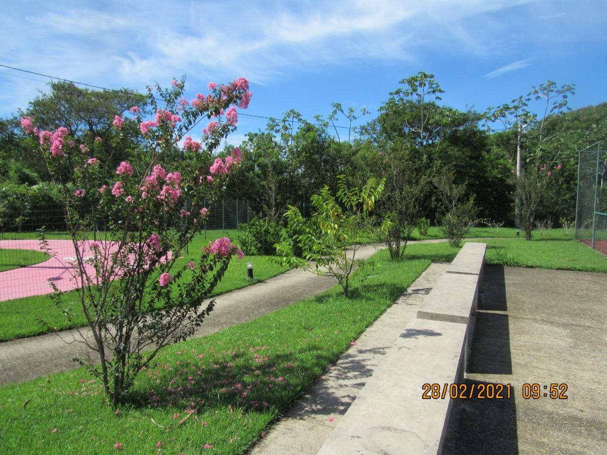 Sahy - Aldeia Dos Reis, Condado - Apartamento Quarto E Sala Mangaratiba Luaran gambar
